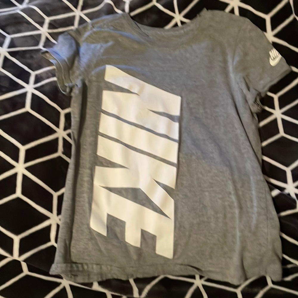 Grey Nike shirt w white lettering